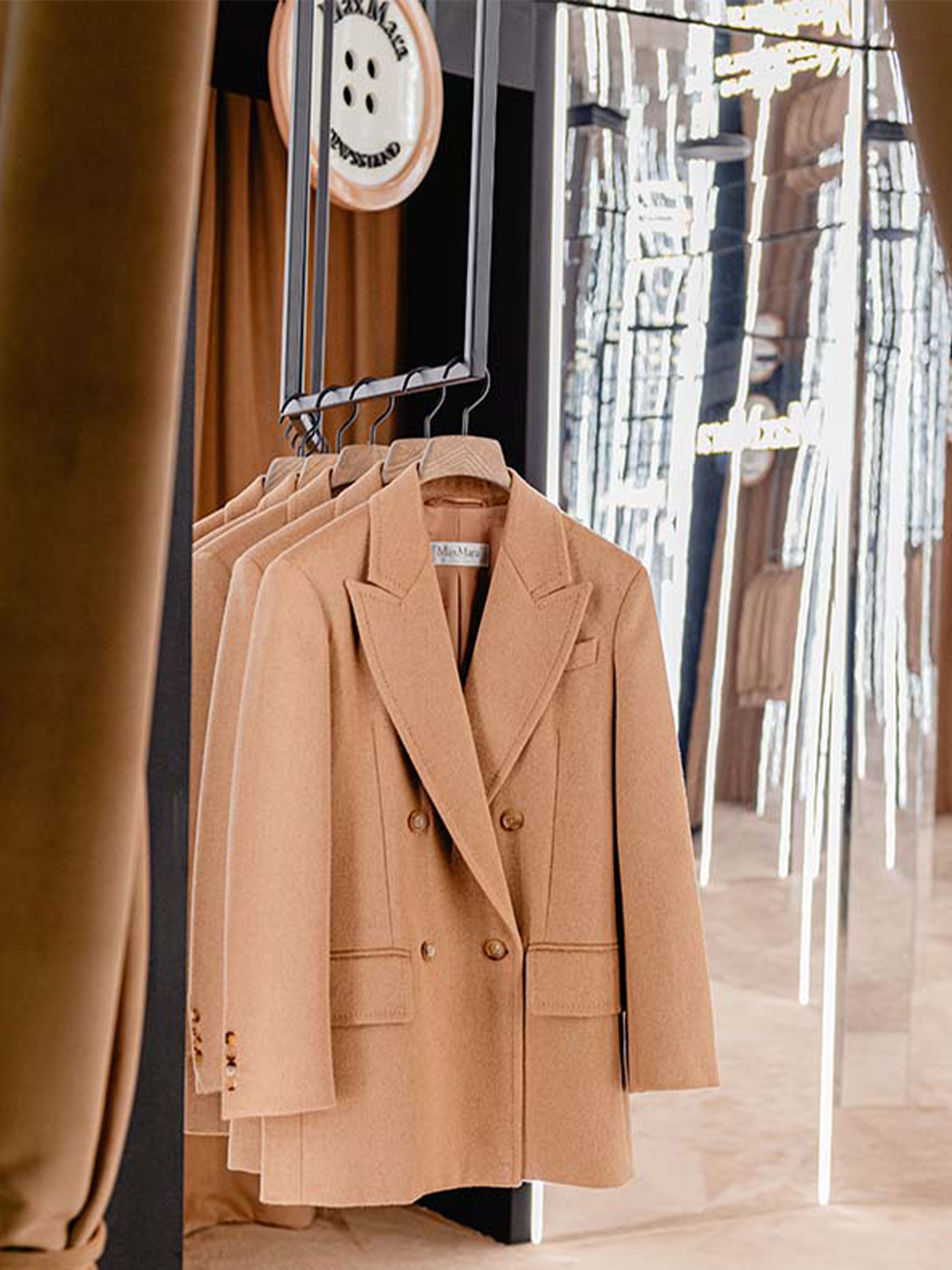 4500x6000 Max Mara
